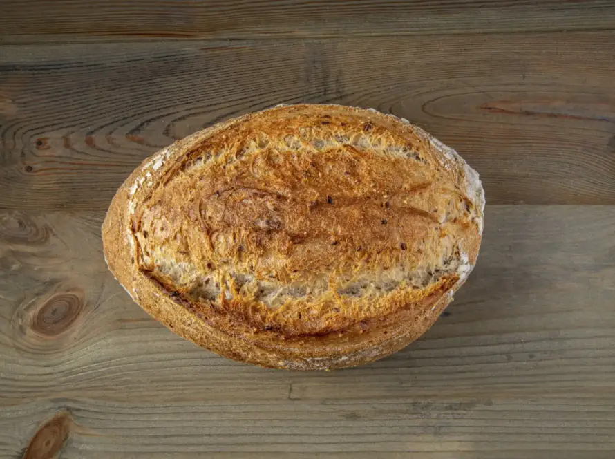 Pan Blanco de Masa Madre con Semillas